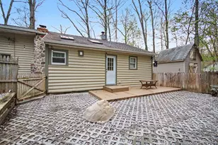 9 Wildwood Dr, Greenwood Lake, NY 10925 - Photo 9