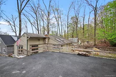 9 Wildwood Drive, Greenwood Lake, NY 10925 - Photo 1