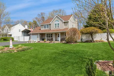 145 Bishop Lane, Holbrook, NY 11741 - Photo 3