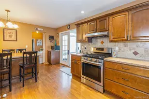 145 Bishop Ln, Holbrook, NY 11741 - Photo 5