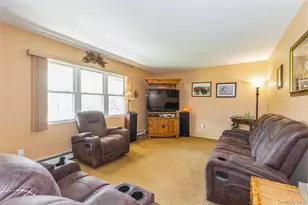 145 Bishop Ln, Holbrook, NY 11741 - Photo 9