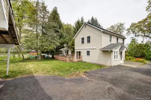 39 Lindbergh Ln, New City, NY 10956 - Photo 7