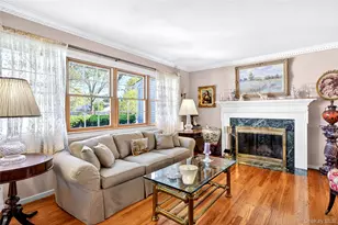 46 Mulberry Ave, Garden City, NY 11530 - Photo 7