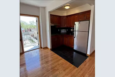 7177 159th Street #3D, Fresh Meadows, NY 11365 - Photo 3