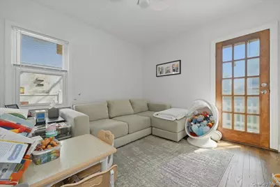 450 Linden Street, West Hempstead, NY 11552 - Photo 9