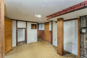 211 Norfeld Blvd, Elmont, NY 11003 - Photo 17