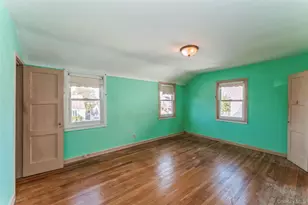 211 Norfeld Blvd, Elmont, NY 11003 - Photo 9