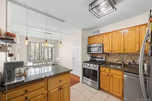 25 Lake St, White Plains, NY 10603 - Photo 11