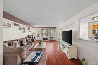 25 Lake Street #2E, White Plains, NY 10603 - Photo 5