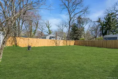 133 Lakeview Drive, Mastic Beach, NY 11951 - Photo 21