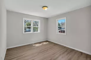 133 Lakeview Dr, Mastic Beach, NY 11951 - Photo 9