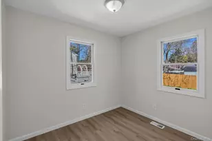 133 Lakeview Dr, Mastic Beach, NY 11951 - Photo 11