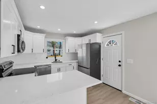 133 Lakeview Dr, Mastic Beach, NY 11951 - Photo 7