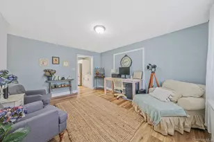 118 Foster Rd, Ronkonkoma, NY 11779 - Photo 5