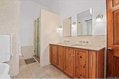 1 Horseshoe Path, Lloyd Harbor, NY 11743 - Photo 33