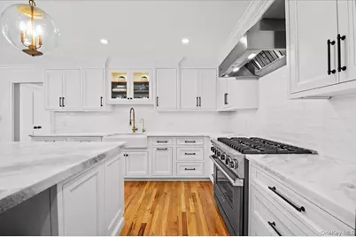 1 Horseshoe Path, Lloyd Harbor, NY 11743 - Photo 5