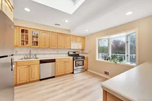 27 Pheasant Dr, Commack, NY 11725 - Photo 5