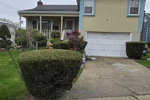 25-44 Bayswater Ave, Far Rockaway, NY 11691 - Photo 1