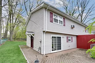 31 Lillian St, Pomona, NY 10970 - Photo 3
