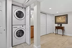 938 Van Buren Ave, Franklin Square, NY 11010 - Photo 27