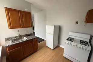 60 Carroll St, Poughkeepsie, NY 12601 - Photo 3