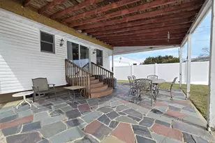 4 Cameo Rd, Commack, NY 11725 - Photo 21