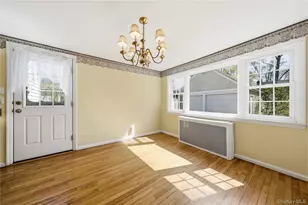 6 Central Ave, Amityville, NY 11701 - Photo 25