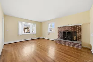 6 Central Ave, Amityville, NY 11701 - Photo 9