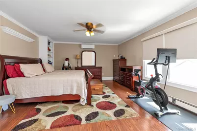 5 Lloyd Avenue, Lynbrook, NY 11563 - Photo 15