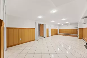 80-42 168th St, Fresh Meadows, NY 11432 - Photo 17