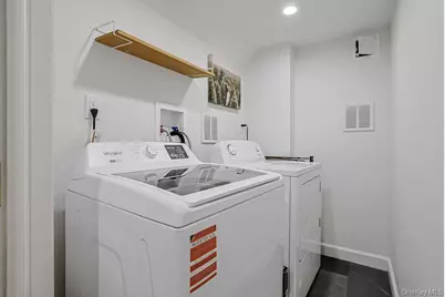 541 Second Avenue, Pelham, NY 10803 - Photo 35