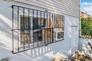 1283 E 223rd St, Bronx, NY 10466 - Photo 31