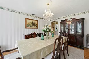 27 Halsey St, Islandia, NY 11749 - Photo 7