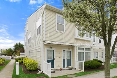 136 Meridian Boulevard, Arverne, NY 11692 - Photo 29