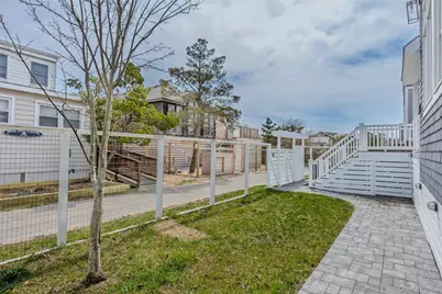 24 Bungalow Walk, Ocean Beach, NY 11770 - Photo 5