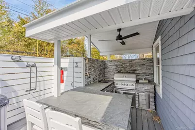 24 Bungalow Walk, Ocean Beach, NY 11770 - Photo 11
