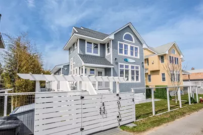 24 Bungalow Walk, Ocean Beach, NY 11770 - Photo 3