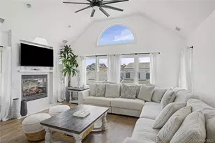 24 Bungalow Walk, Ocean Beach, NY 11770 - Photo 21