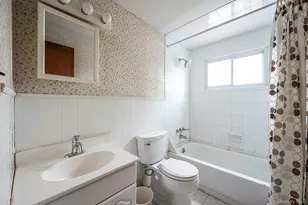 3 Layton Ave, Hicksville, NY 11801 - Photo 15