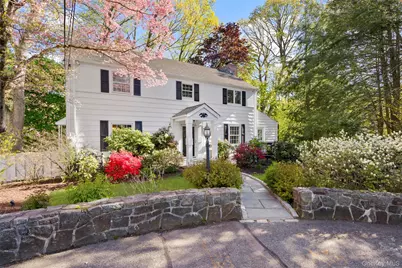 5 Wellyn Close, Bronxville, NY 10708 - Photo 3
