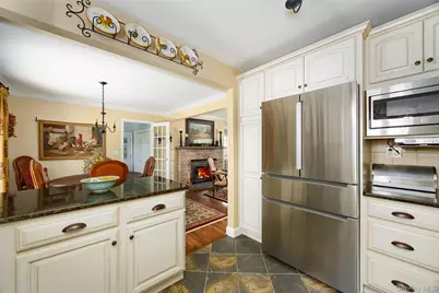 4 Douglas Road, Hyde Park, NY 12538 - Photo 5
