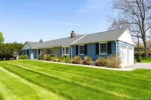 4 Douglas Rd, Hyde Park, NY 12538 - Photo 3