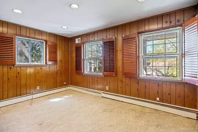 18 Herkimer Avenue, Jericho, NY 11753 - Photo 27