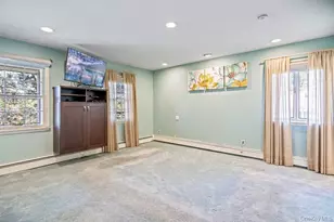18 Herkimer Ave, Jericho, NY 11753 - Photo 23
