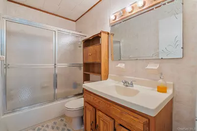 38 Miller Boulevard, Syosset, NY 11791 - Photo 11