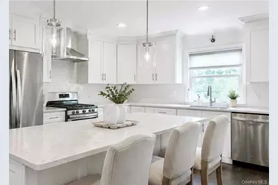 1016 Jefferson Avenue #Right, Mamaroneck, NY 10543 - Photo 5