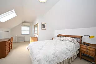 75-64 180th St, Fresh Meadows, NY 11366 - Photo 9