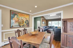 21 Ground Pine Ct, Dix Hills, NY 11746 - Photo 13