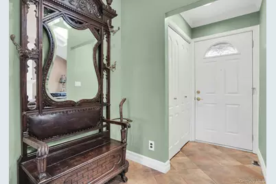 21 Ground Pine Court, Dix Hills, NY 11746 - Photo 3
