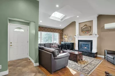 21 Ground Pine Court, Dix Hills, NY 11746 - Photo 5
